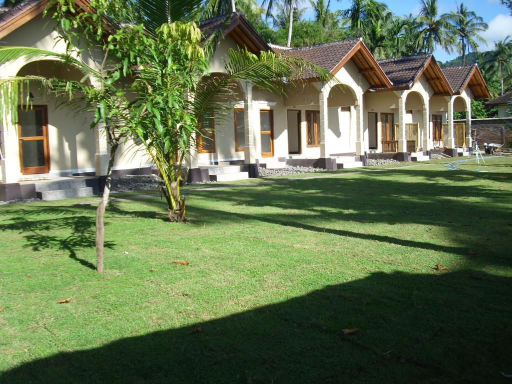 Yuli'S Homestay Kuta  Rum bild