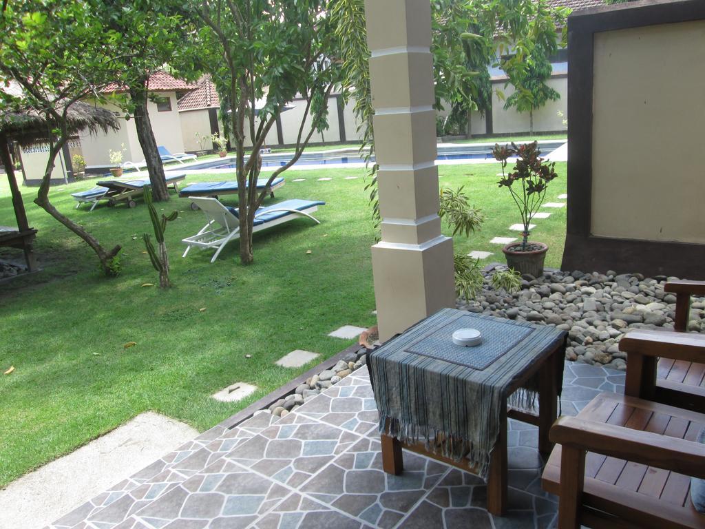 Yuli'S Homestay Kuta  Rum bild